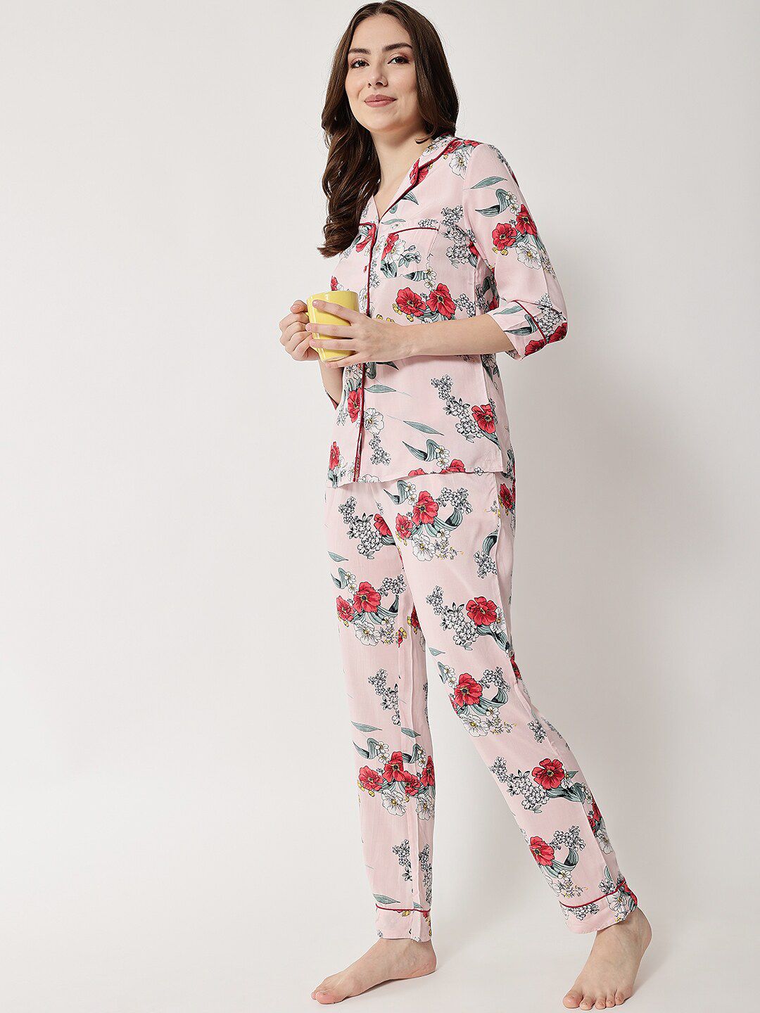 HERE&NOW Women Peach-Coloured & Red Printed Night suit