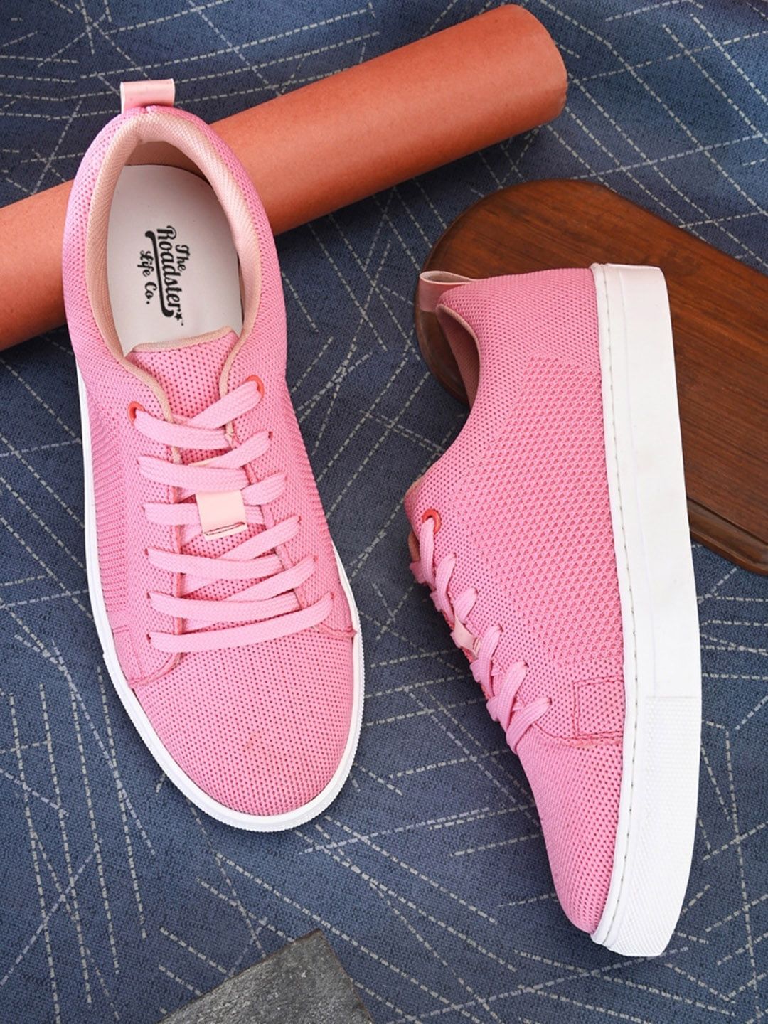 Roadster Women Woven Design Lightweight Comfort Insole Knit Mesh