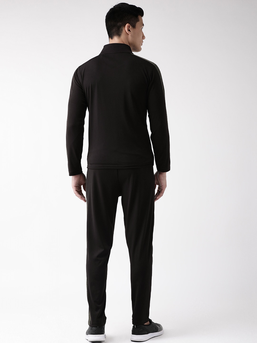Clothing Tracksuits | CHKOKKO Men Black Solid Training Track Suit - BC25403