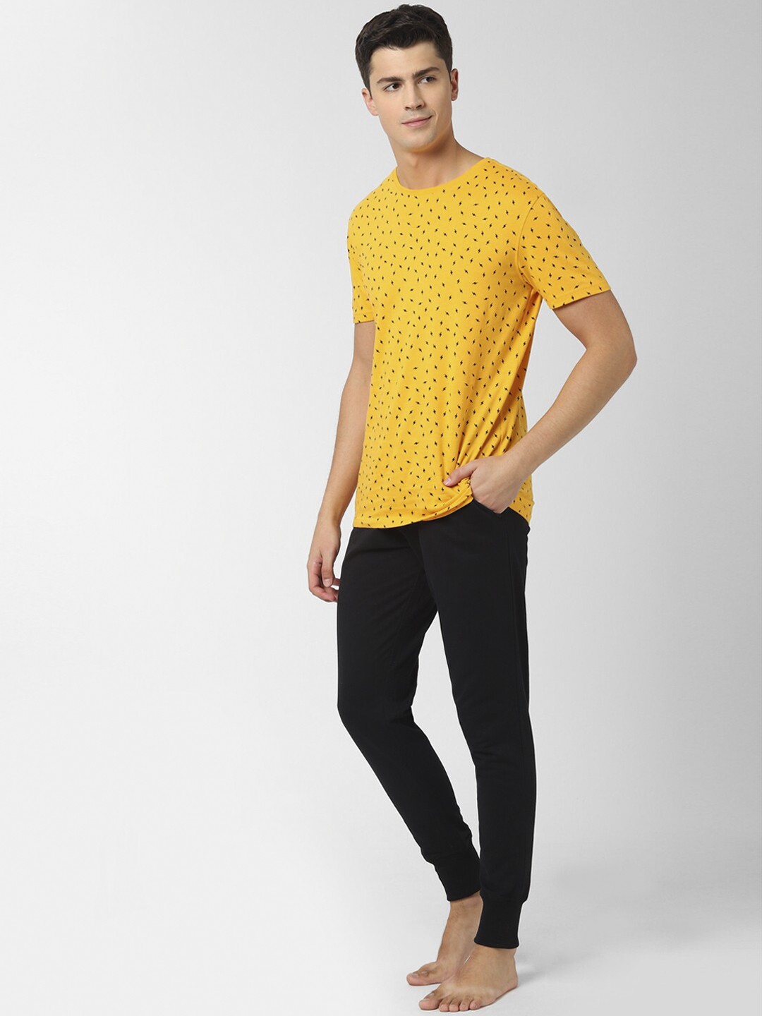 Clothing Tracksuits | Peter England Men Yellow & Black T-Shirt & Joggers Set - DX65975