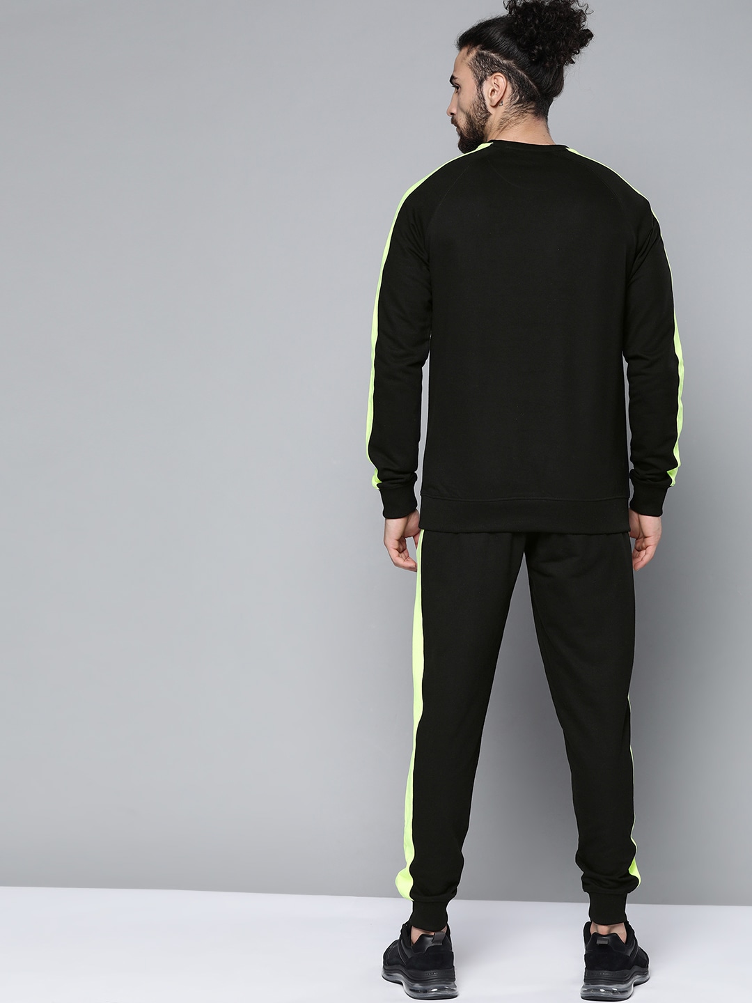 Clothing Tracksuits | Slazenger Men Black Solid Regular Fit Track Suit - KC73986