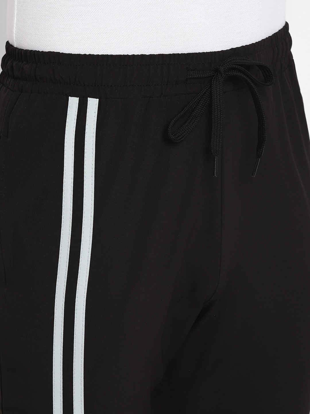 Clothing Tracksuits | Yuuki Men Black & White Striped Tracksuit - DE75183