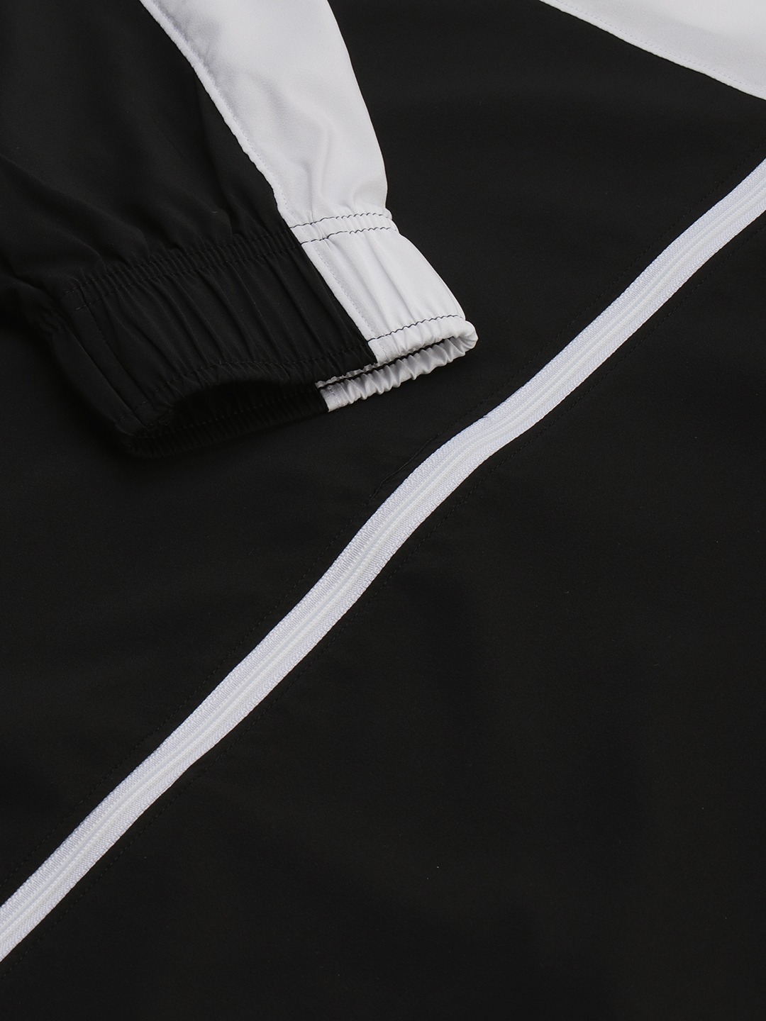 Clothing Tracksuits | Puma Men Black & White Colourblocked Favourite Training Track Suit - AB34820
