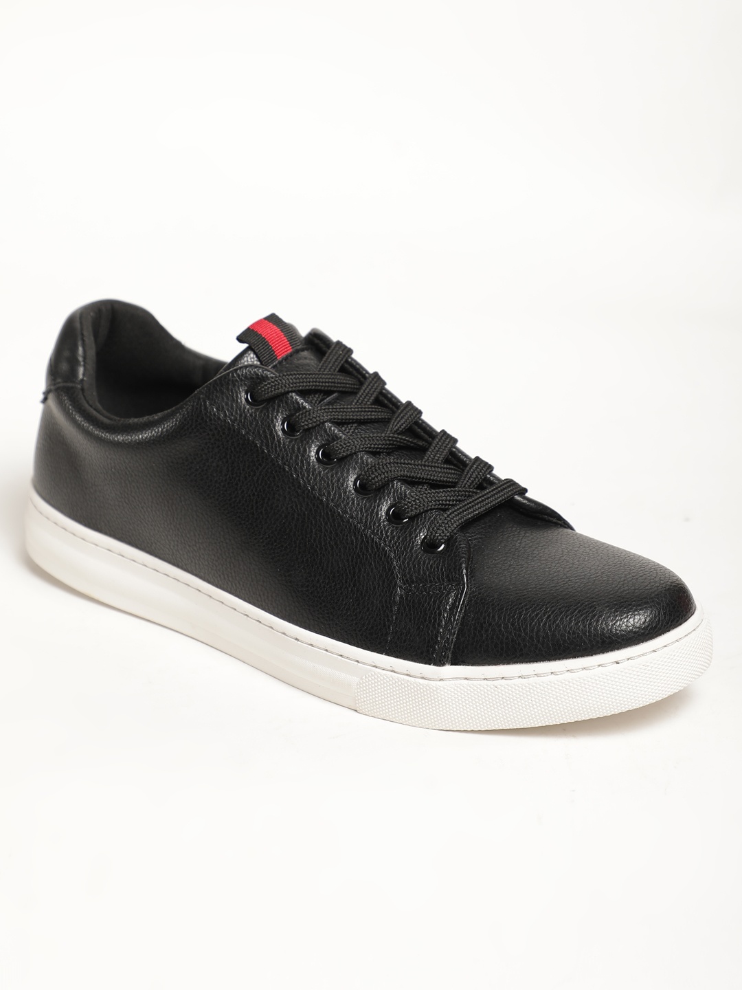 LOCOMOTIVE Men Black Sneakers