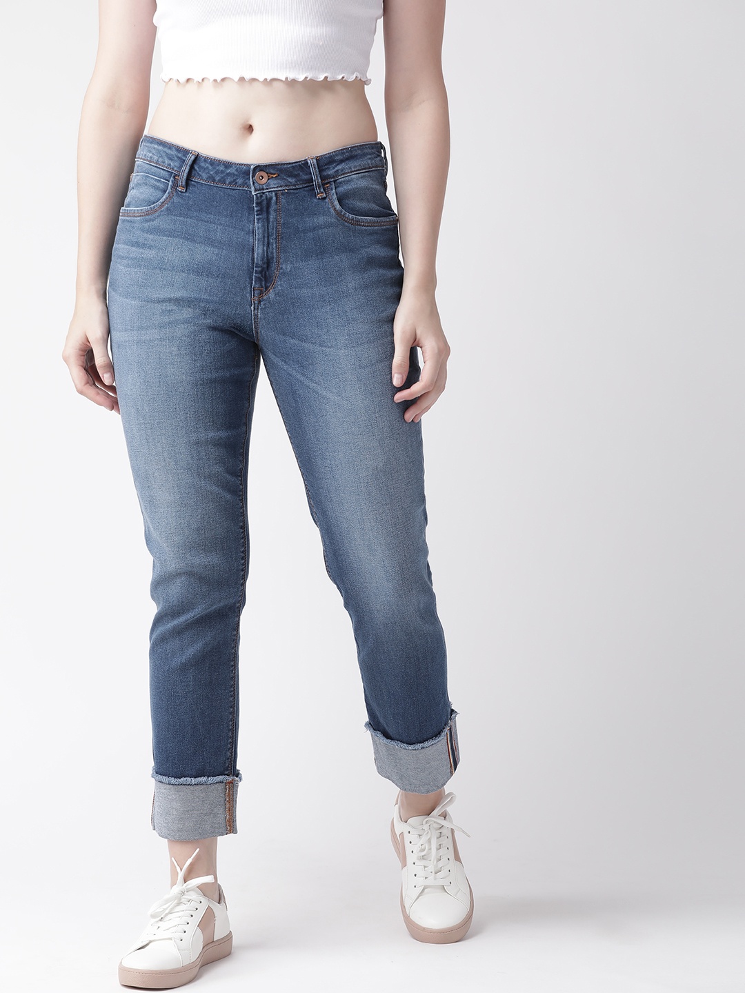 Flying Machine Women Blue Slim-Straight Fit Mid-Rise Clean Look Cropped Stretchable Jeans
Flying Machine Women Blue Slim-Straight Fit Mid-Rise Clean Look Cropped Stretchable Jeans