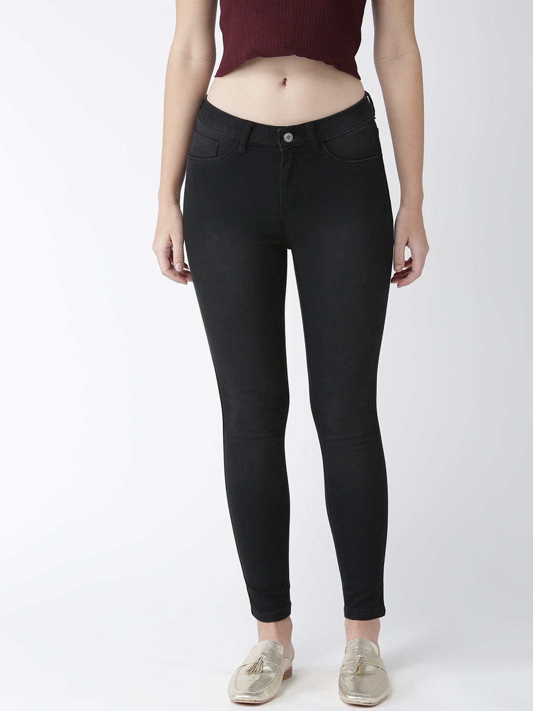 Flying Machine Women Black Straight Fit Mid-Rise Clean Look Stretchable Cropped Jeans
Flying Machine Women Black Straight Fit Mid-Rise Clean Look Stretchable Cropped Jeans