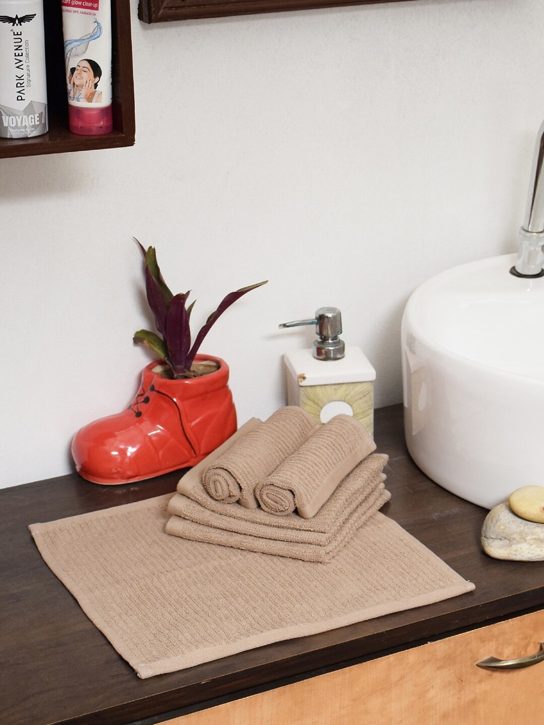 Avira Home Set of 6 Beige 400 GSM Cotton Face Towels