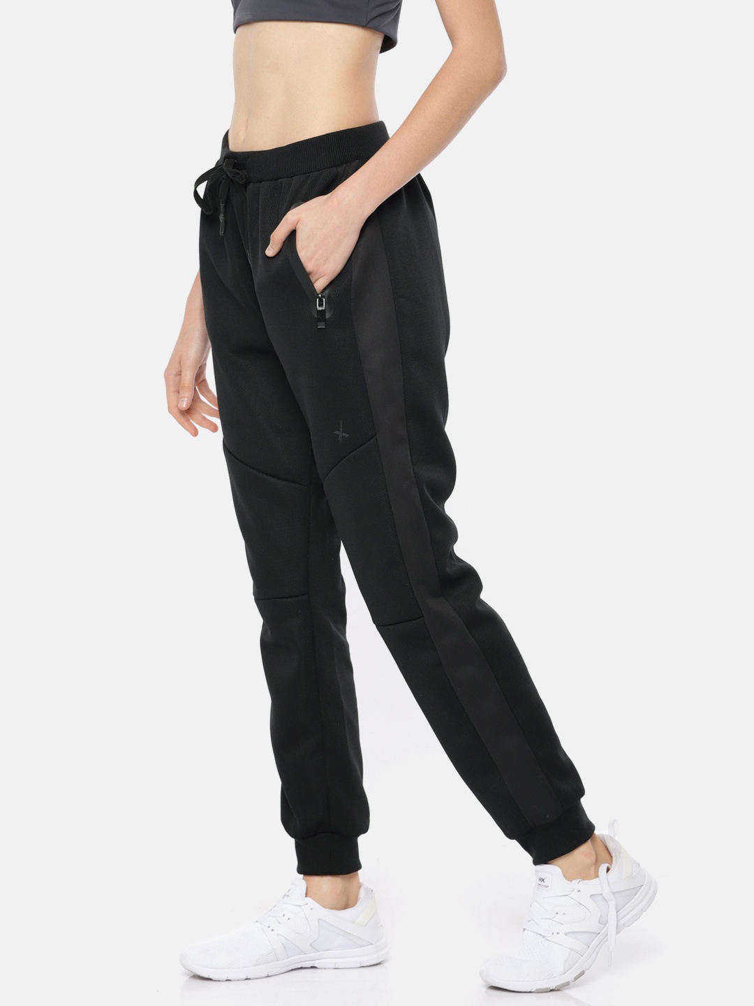 HRX by Hrithik Roshan Women Black Solid Regular Fit Rapid Dry Active Running Joggers
HRX by Hrithik Roshan Women Black Solid Regular Fit Rapid Dry Active Running Joggers