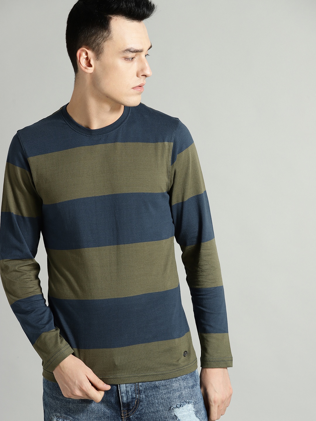 The Roadster Lifestyle Co Men Navy Blue Olive Green Colourblocked Round Neck Pure Cotton T-shirt
The Roadster Lifestyle Co Men Navy Blue Olive Green Colourblocked Round Neck Pure Cotton T-shirt