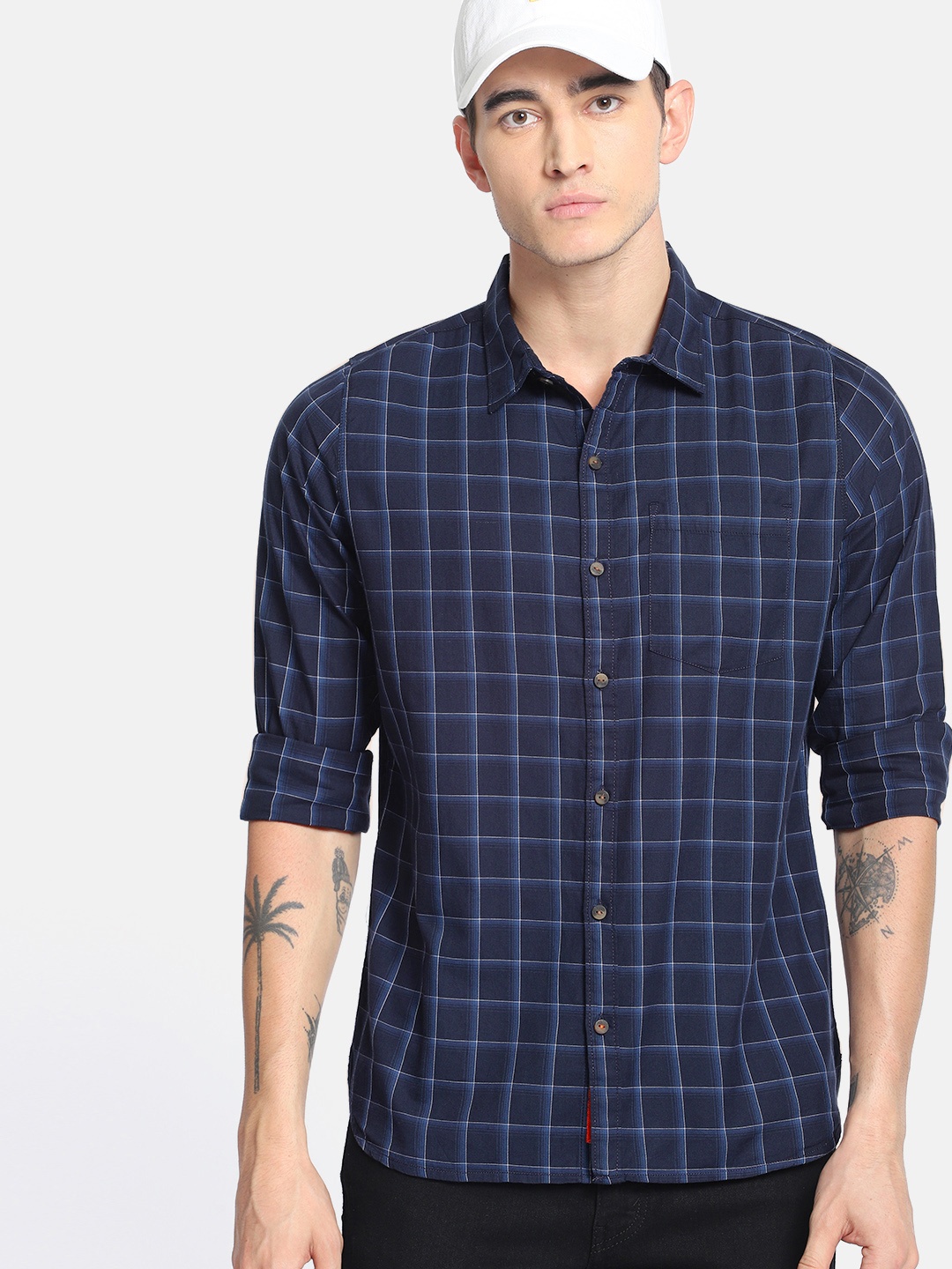 SINGLE Men Navy Blue & White Slim Fit Checked Casual Shirt