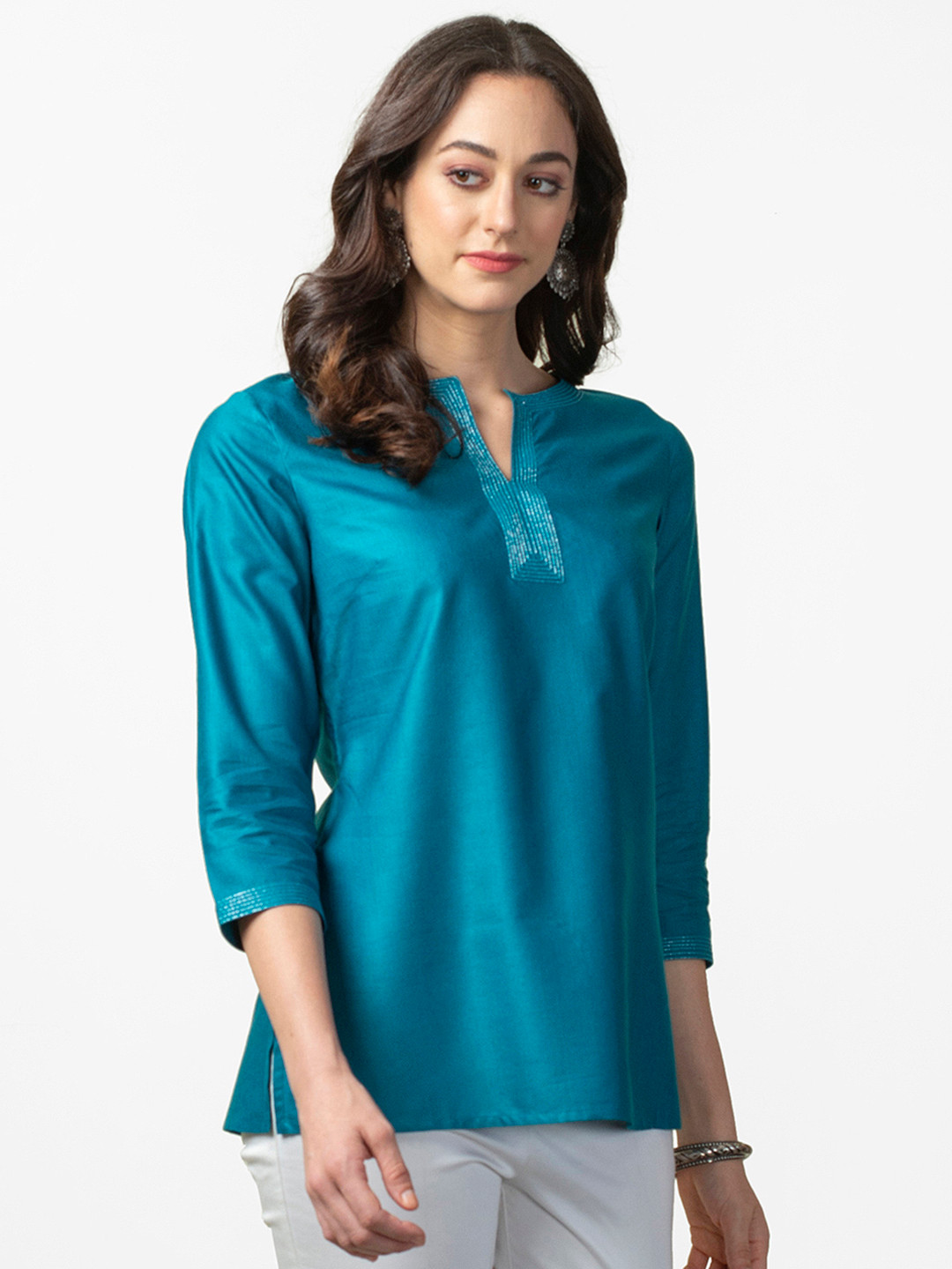 Fabindia Women Blue Solid Straight Kurti
Fabindia Women Blue Solid Straight Kurti