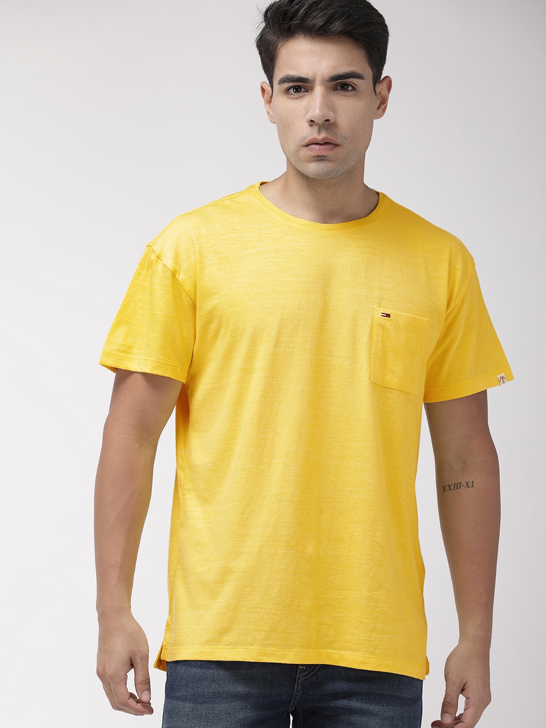 Tommy Hilfiger Men Yellow Solid Round Neck T-shirt