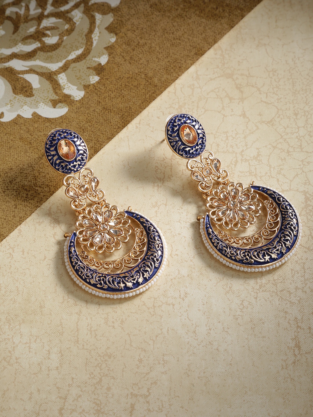 Priyaasi Navy Gold-Plated Kundan Studded Enamelled Handcrafted Crescent Shaped Chandbalis, Navy blue
Priyaasi Navy Gold-Plated Kundan Studded Enamelled Handcrafted Crescent Shaped Chandbalis, Navy blue