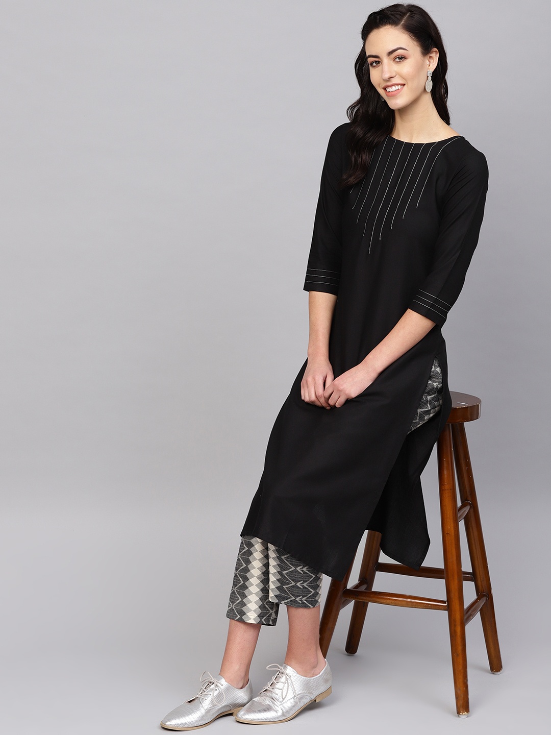 Indo Era Women Black Embroidered Detail Straight Kurta
