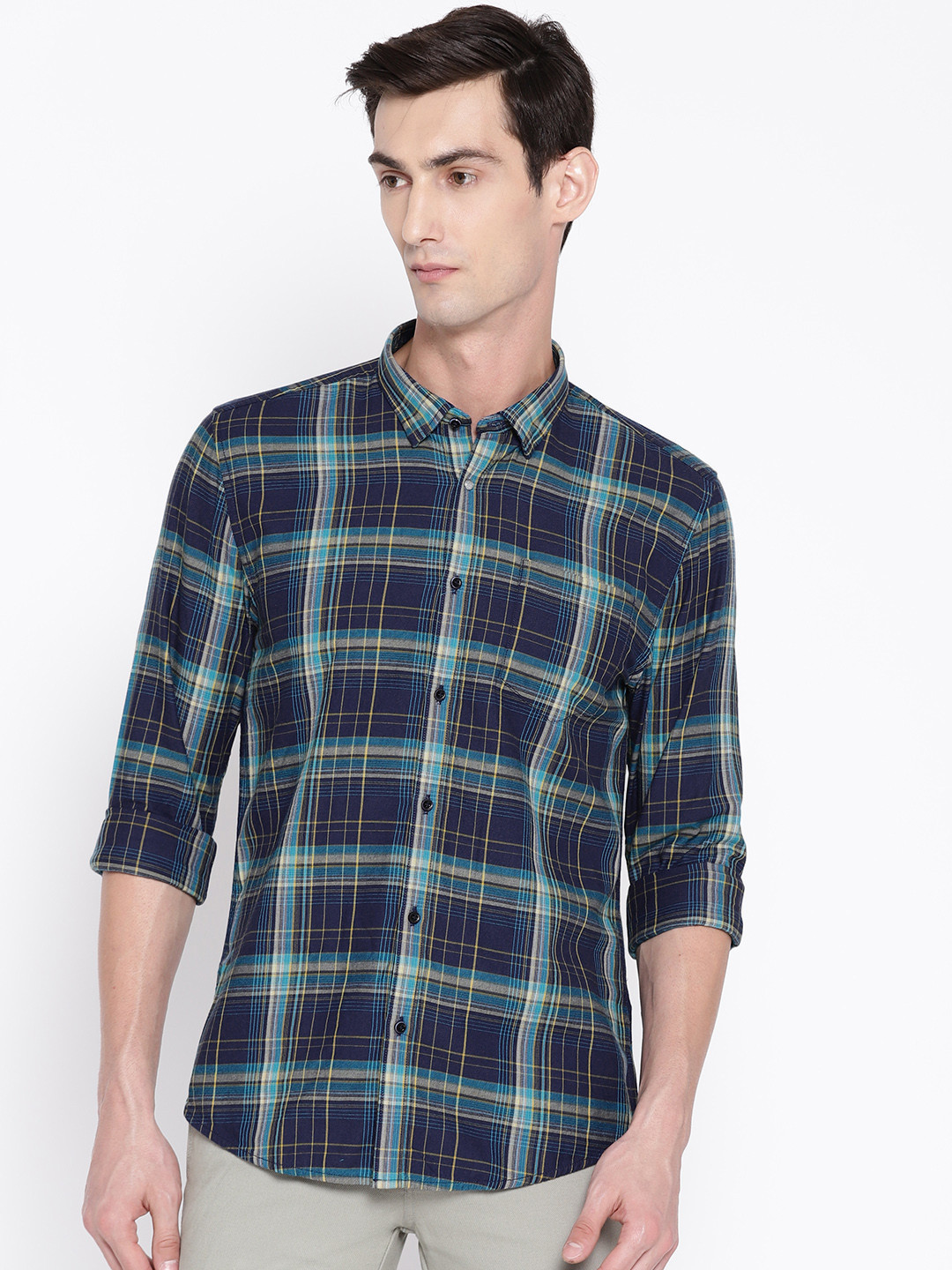 Blackberrys Men Blue Slim Fit Checked Casual Shirt 
Blackberrys Men Blue Slim Fit Checked Casual Shirt