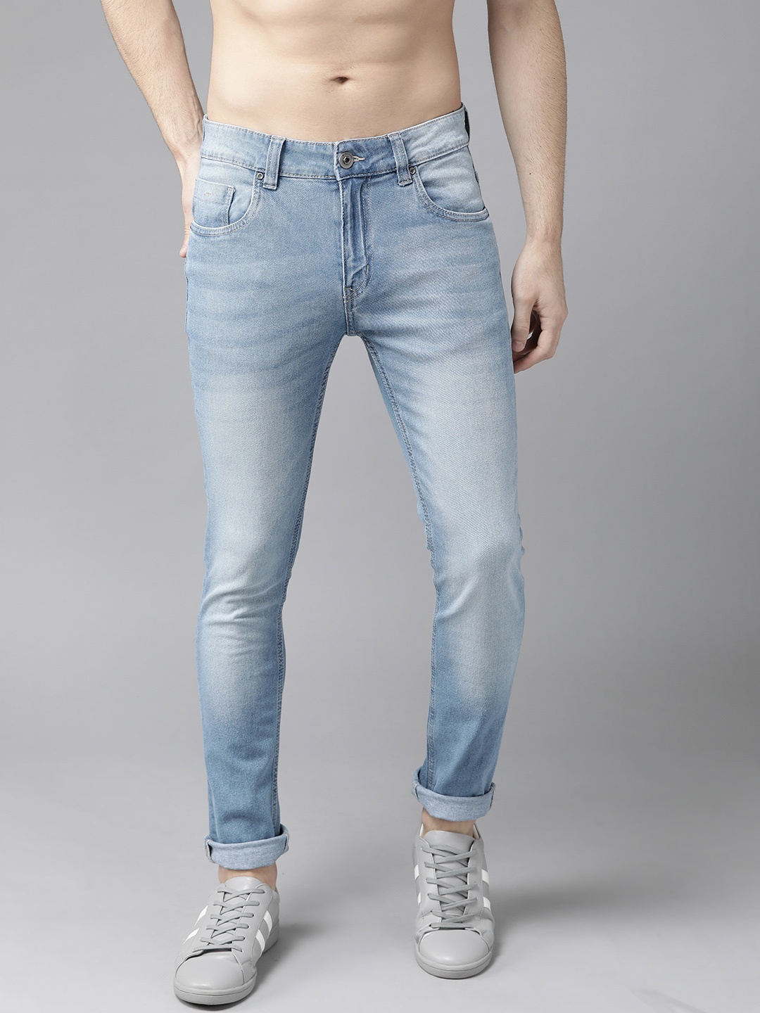 The Roadster Lifestyle Co Men Blue Skinny Fit Mid-Rise Clean Look Stretchable Jeans
The Roadster Lifestyle Co Men Blue Skinny Fit Mid-Rise Clean Look Stretchable Jeans