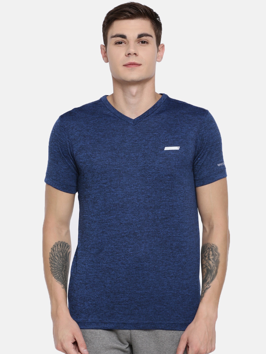 Van Heusen Men Textured Swift Dry Anti Microbial Active T-Shirt, Navy blue
Van Heusen Men Textured Swift Dry Anti Microbial Active T-Shirt, Navy blue