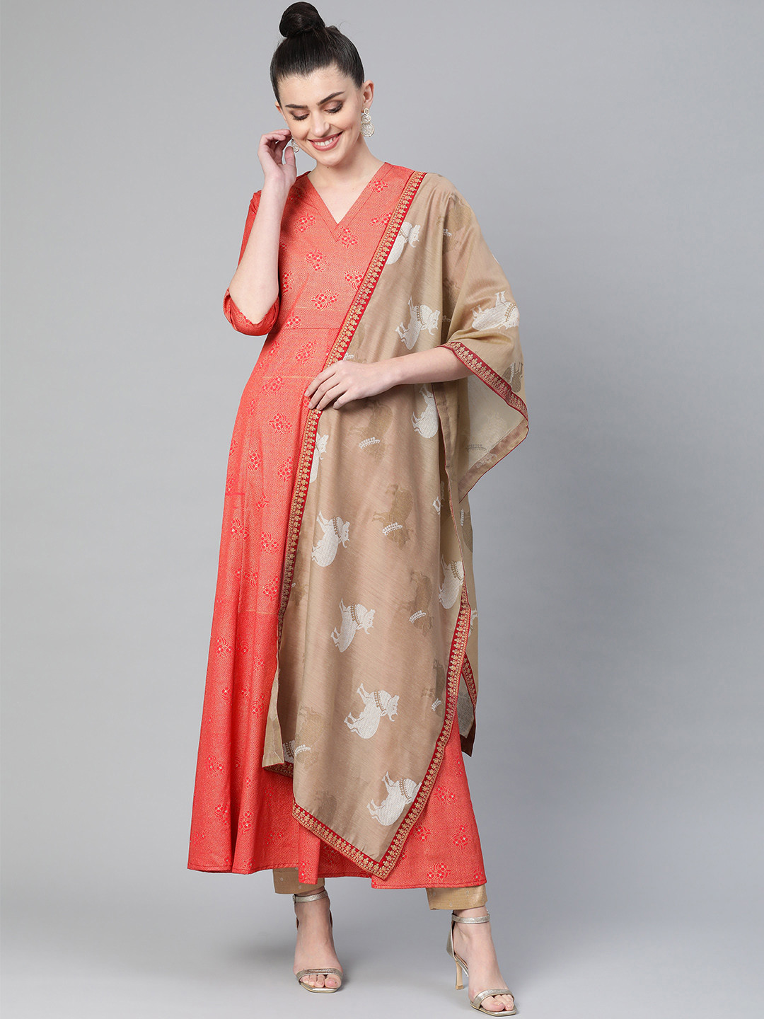 Ahalyaa Women Red & Golden Printed A-Line Kurta with Dupatta
Ahalyaa Women Red & Golden Printed A-Line Kurta with Dupatta