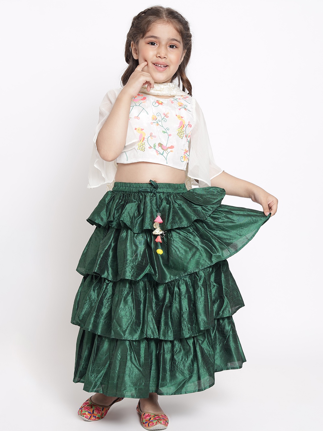 Nauti Nati Girls Green & Off-White Embroidered Ready to Wear Lehenga & Blouse with Dupatta
Nauti Nati Girls Green & Off-White Embroidered Ready to Wear Lehenga & Blouse with Dupatta