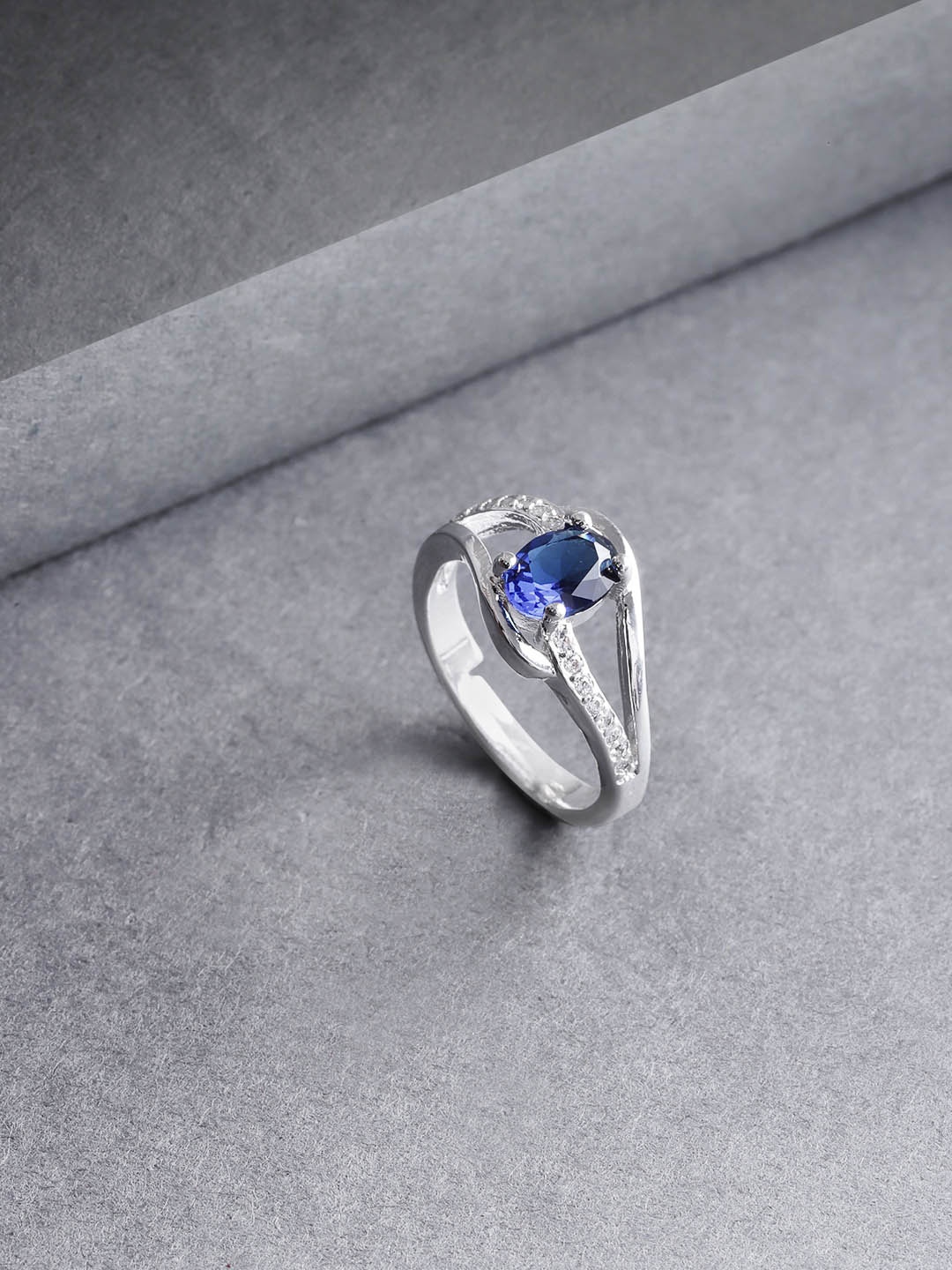 Jewels Galaxy Navy Blue Silver-Plated Stone-Studded Handcrafted Adjustable Finger Ring
Jewels Galaxy Navy Blue Silver-Plated Stone-Studded Handcrafted Adjustable Finger Ring