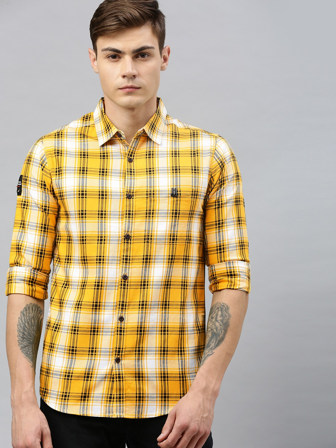 SPYKAR Men Yellow & White Slim Fit Checked Casual Shirt 
SPYKAR Men Yellow & White Slim Fit Checked Casual Shirt