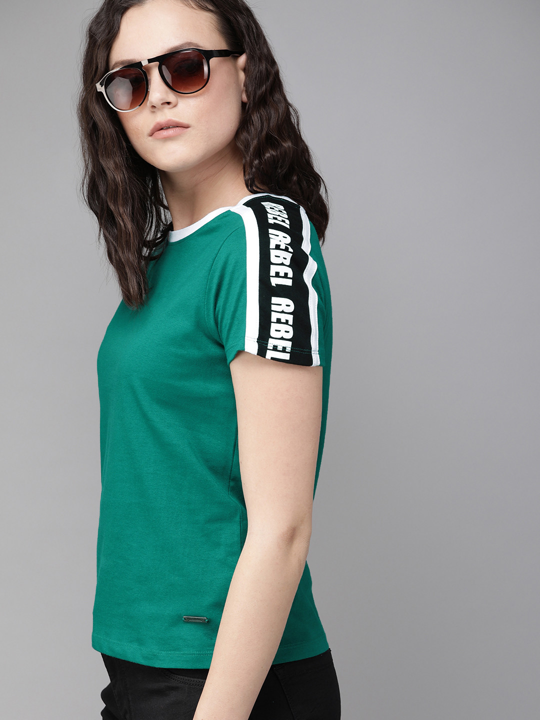 The Roadster Lifestyle Co Women Green Solid Round Neck Pure Cotton T-shirt With Printed Detail
The Roadster Lifestyle Co Women Green Solid Round Neck Pure Cotton T-shirt With Printed Detail