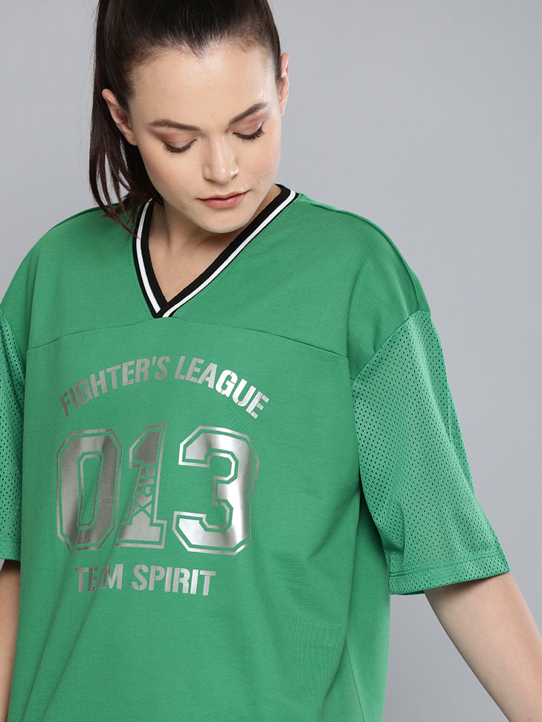 HRX by Hrithik Roshan Women Green Lifestyle Bio-Wash Printed V-Neck Pure Cotton T-shirt
HRX by Hrithik Roshan Women Green Lifestyle Bio-Wash Printed V-Neck Pure Cotton T-shirt