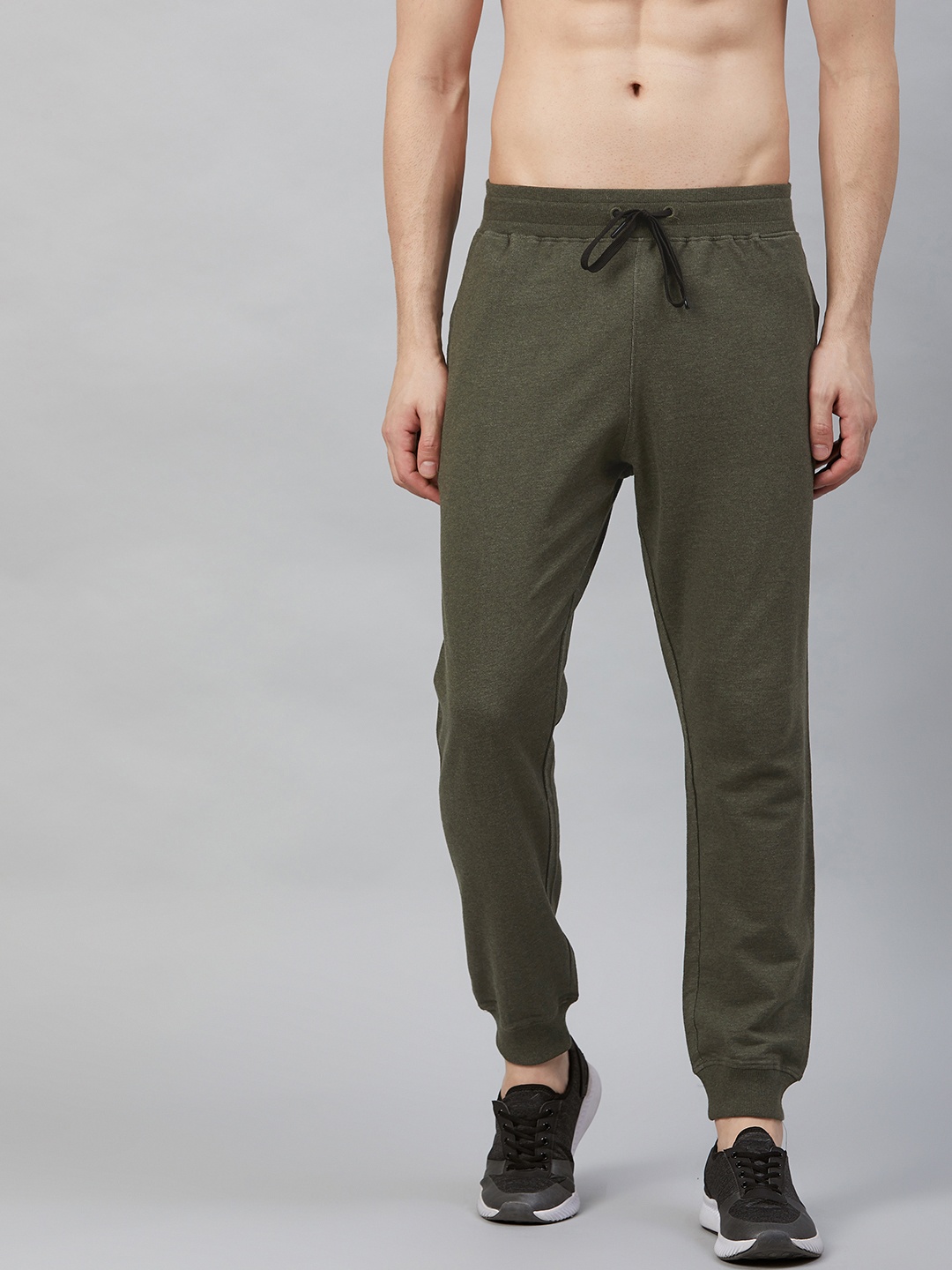HRX by Hrithik Roshan Men Green Melange Slim Rapid Dry Antimicrobial Training Joggers, Olive
HRX by Hrithik Roshan Men Green Melange Slim Rapid Dry Antimicrobial Training Joggers, Olive