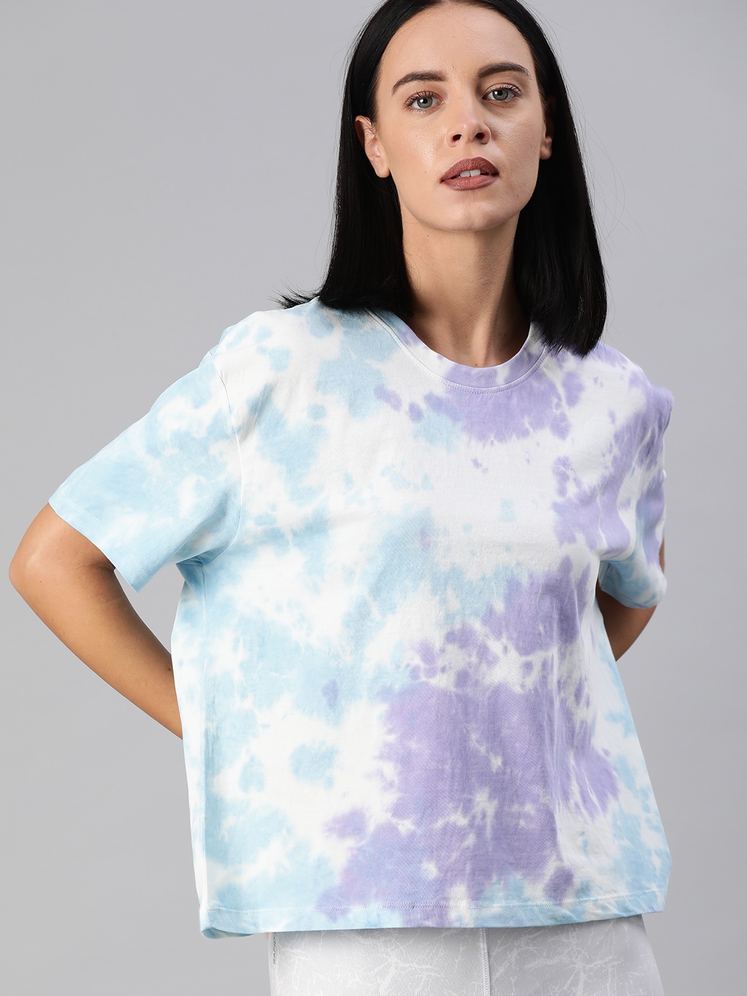 Hrx By Hrithik Roshan Women Blue Violet Printed Tie Dye Boxy Fit Lifestyle Pure Cotton T-shirt, White
Hrx By Hrithik Roshan Women Blue Violet Printed Tie Dye Boxy Fit Lifestyle Pure Cotton T-shirt, White