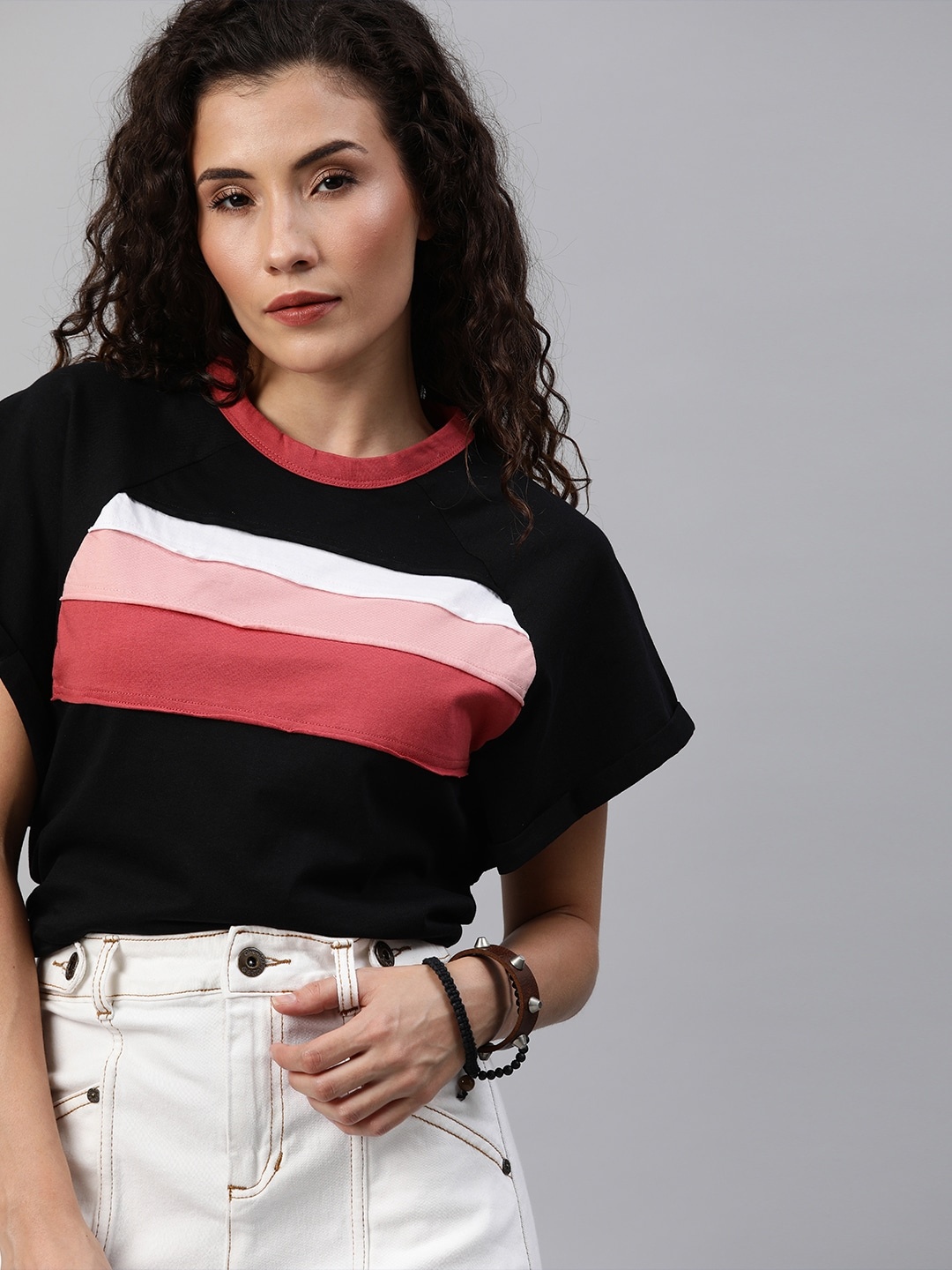 The Roadster Lifestyle Co Women Black and Pink Striped Round Neck Crop T-shirt
The Roadster Lifestyle Co Women Black and Pink Striped Round Neck Crop T-shirt