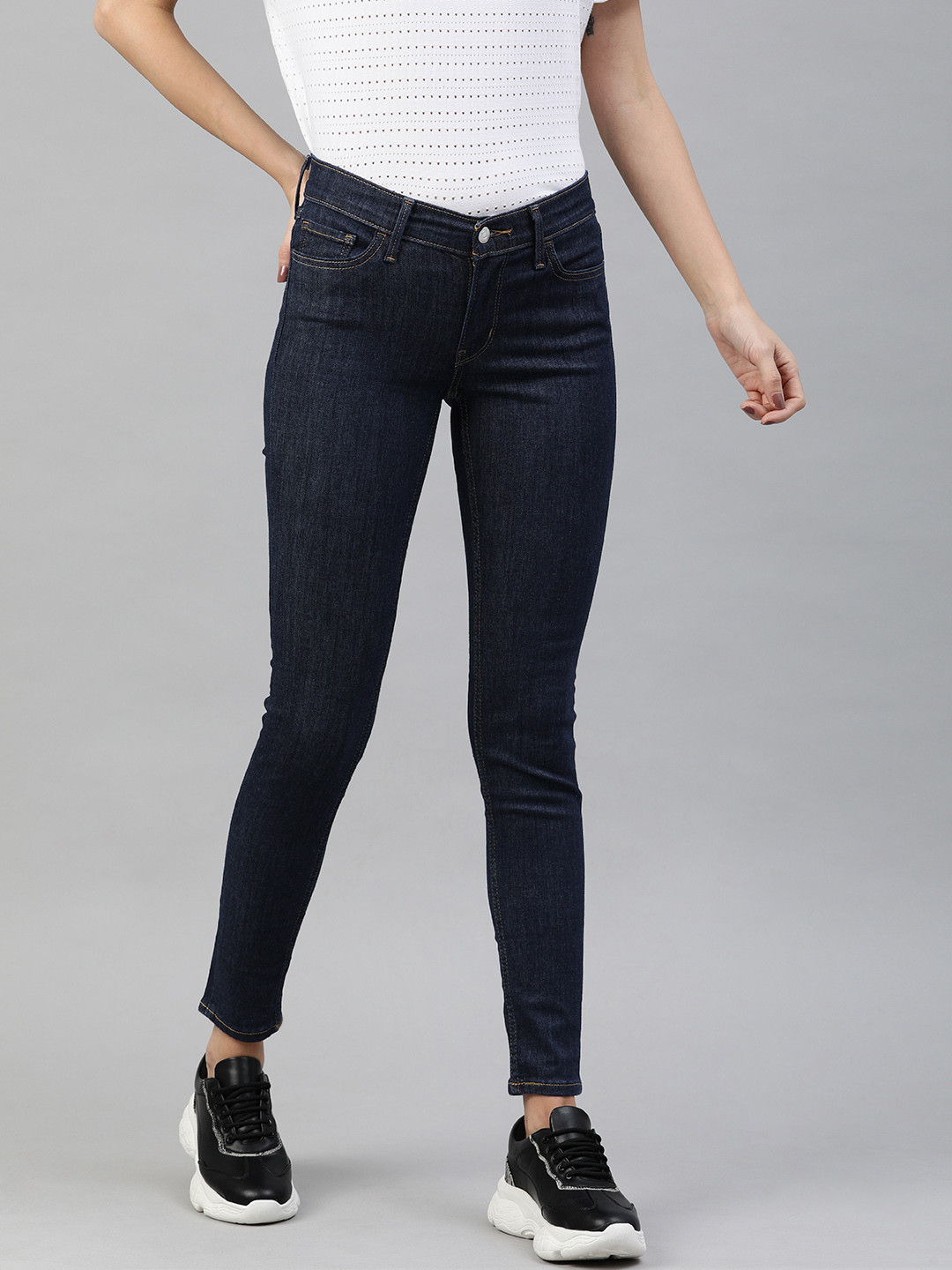 Levis Women Blue 710 Super Skinny Fit Mid-Rise Clean Look Waterless Stretchable Jeans
Levis Women Blue 710 Super Skinny Fit Mid-Rise Clean Look Waterless Stretchable Jeans