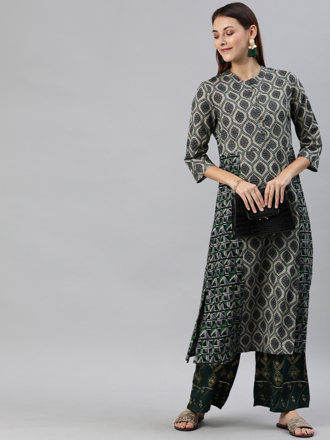 Anouk Women Olive Green & Black Solid Straight Kurta