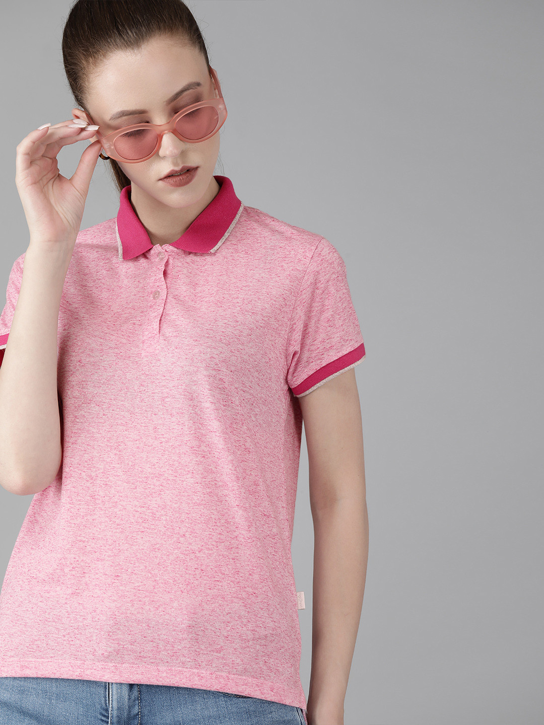 Pepe Jeans Women Pink Solid Polo Collar T-shirt 
Pepe Jeans Women Pink Solid Polo Collar T-shirt