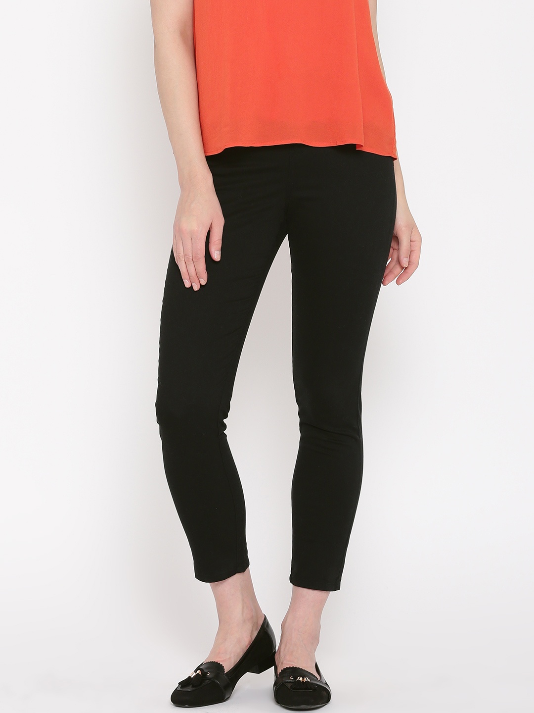 FOREVER 21 Women Black Cropped Trousers