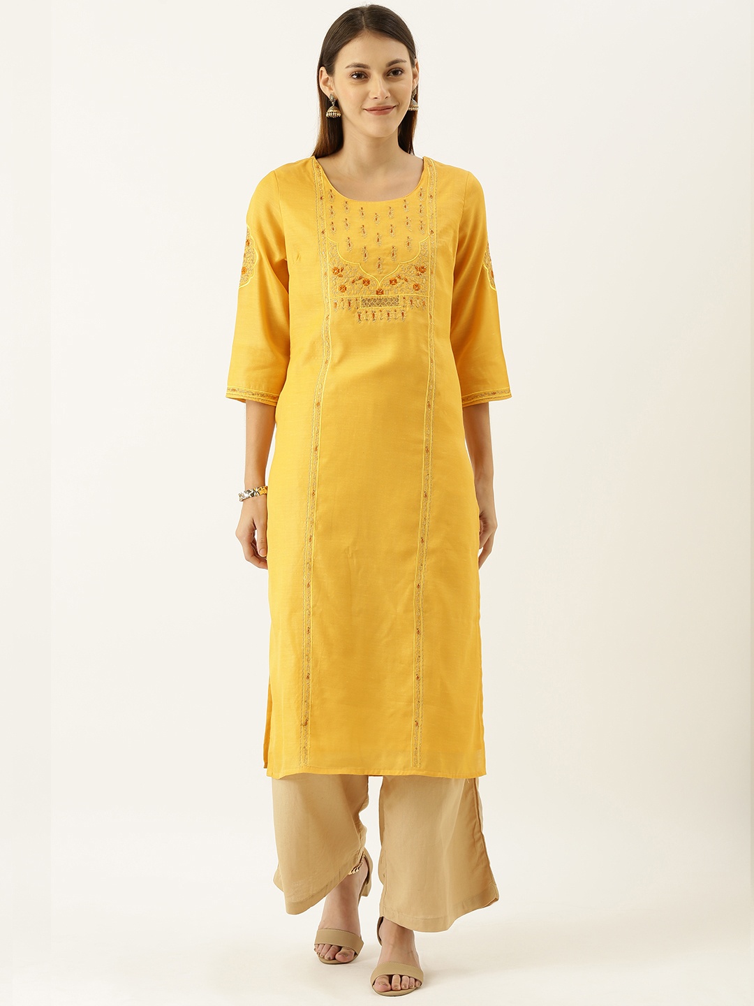 House of Pataudi Women Mustard Yellow Solid Straight Kurta With Embroidered Yoke Design
House of Pataudi Women Mustard Yellow Solid Straight Kurta With Embroidered Yoke Design
