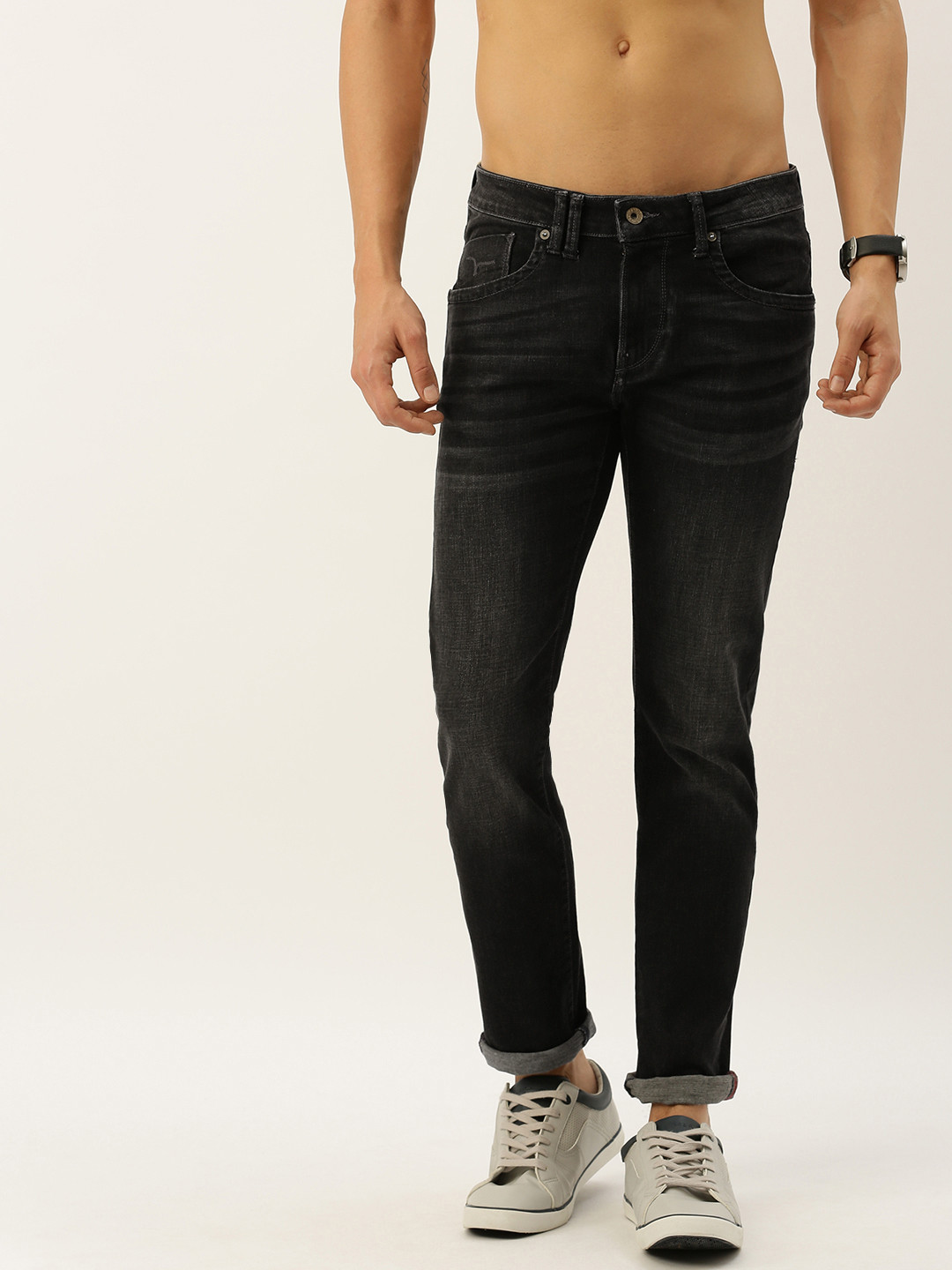 Flying Machine Men Black Jackson Skinny Fit Low-Rise Clean Look Stretchable Jeans
Flying Machine Men Black Jackson Skinny Fit Low-Rise Clean Look Stretchable Jeans