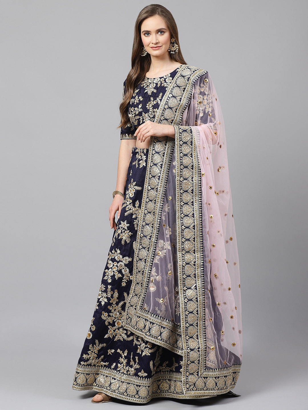 Readiprint Fashions Navy Blue & Golden Semi-Stitched & Unstitched Blouse with Dupatta
Readiprint Fashions Navy Blue & Golden Semi-Stitched & Unstitched Blouse with Dupatta