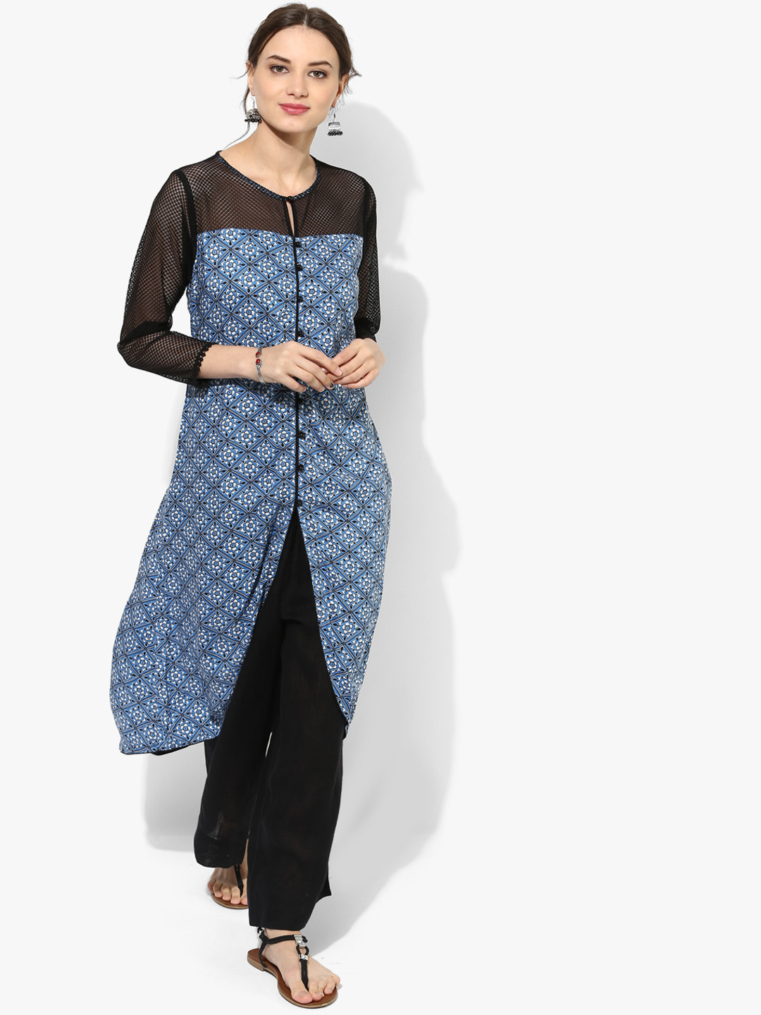 GQ Women Blue & Black Ethnic Print Straight Kurta 
GQ Women Blue & Black Ethnic Print Straight Kurta