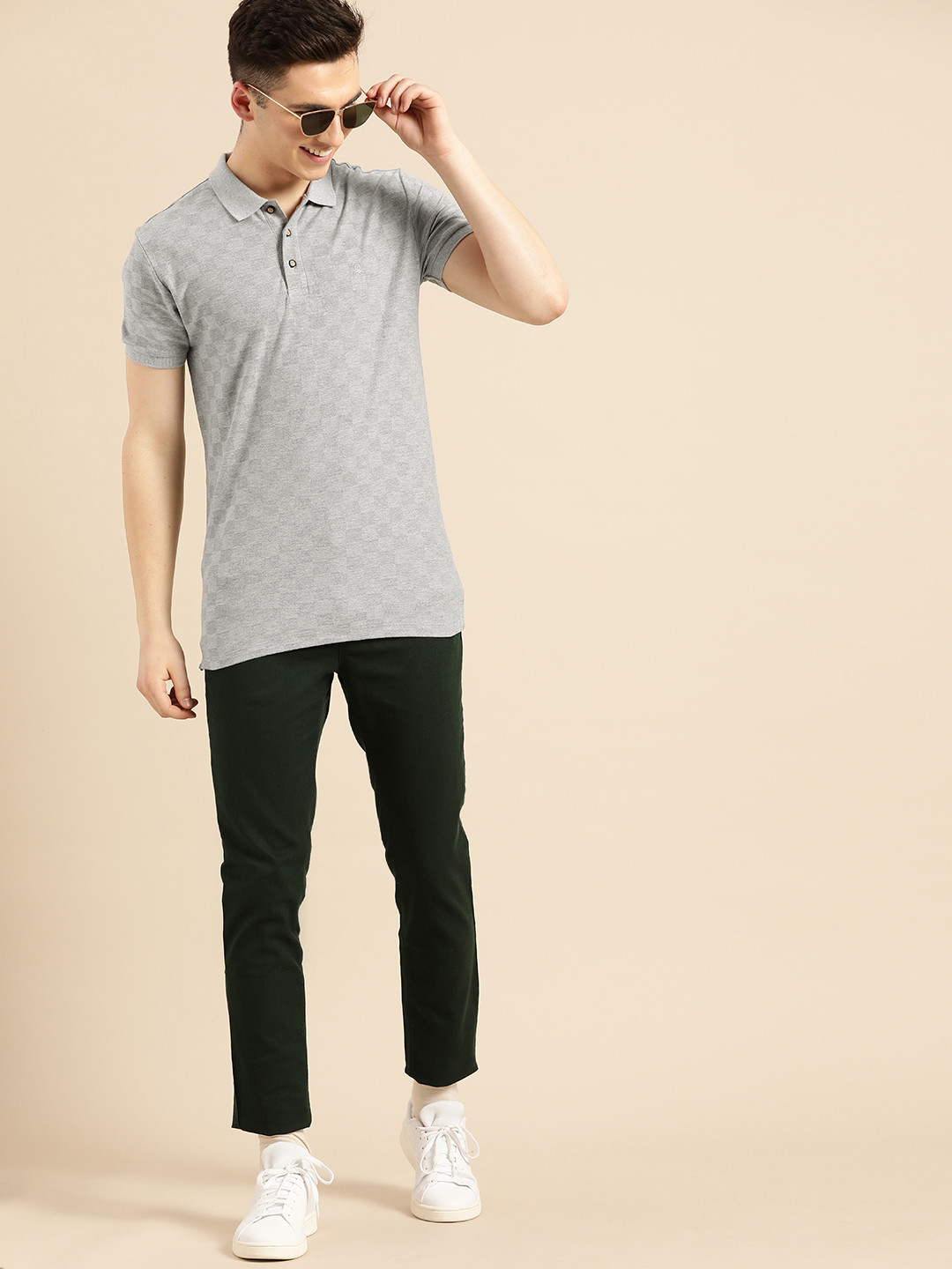 United Colors of Benetton Men Grey Melange Self-Checked Polo Collar Pure Cotton T-shirt
United Colors of Benetton Men Grey Melange Self-Checked Polo Collar Pure Cotton T-shirt