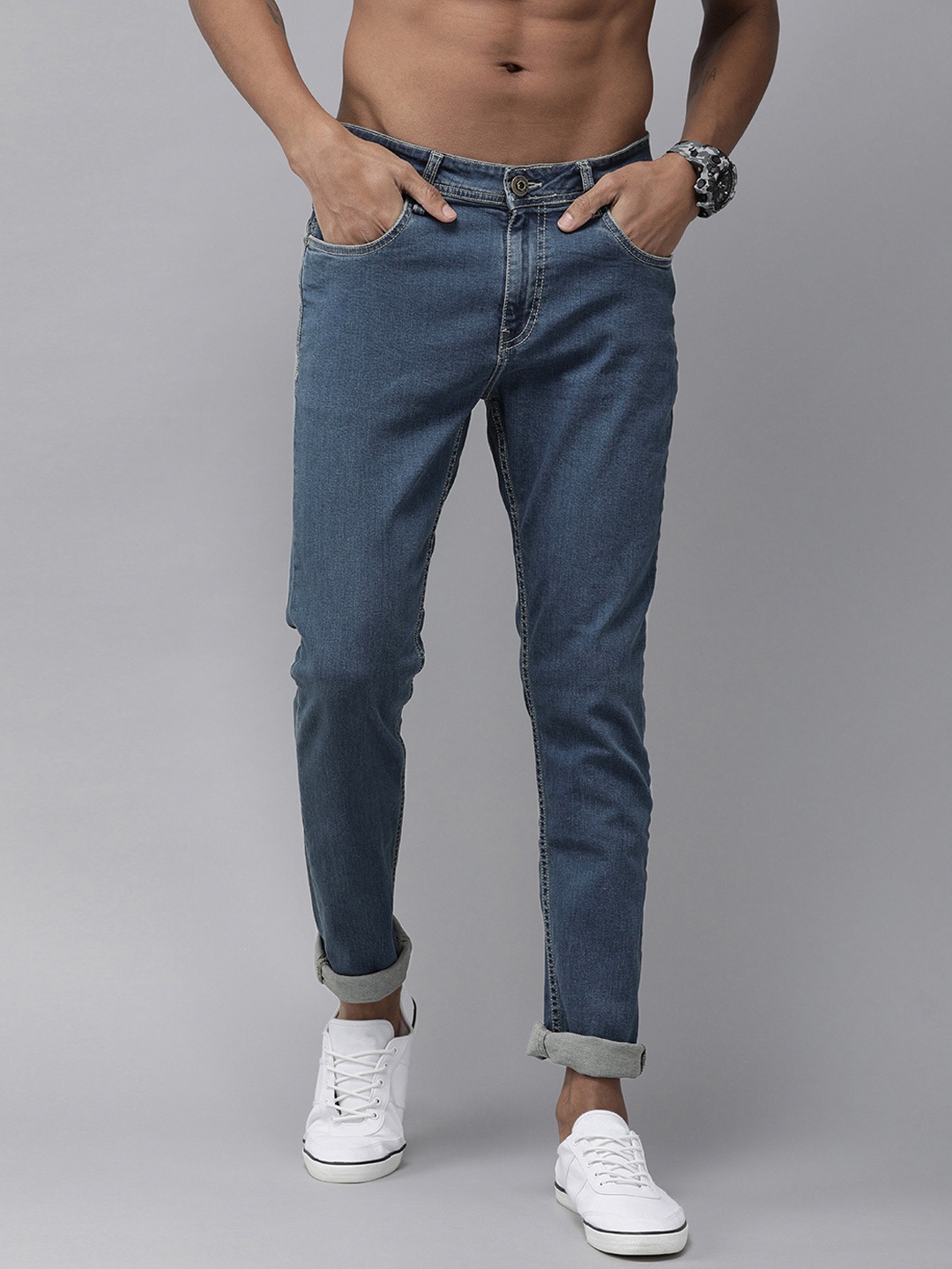 Roadster Men Blue Regular Mid-Rise Moistex Performance Anti odour & Antimicrobial Jeans
Roadster Men Blue Regular Mid-Rise Moistex Performance Anti odour & Antimicrobial Jeans
