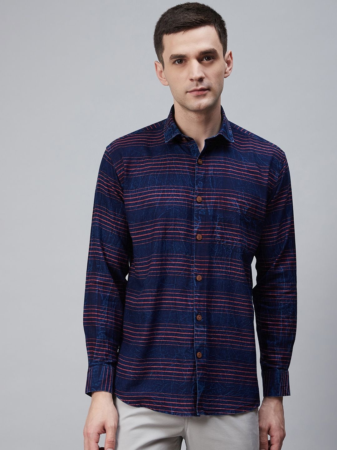 Shaftesbury London Men Navy & Pink Oxford Weave Striped Eco-Friendly Casual Shirt, Navy blue
Shaftesbury London Men Navy & Pink Oxford Weave Striped Eco-Friendly Casual Shirt, Navy blue