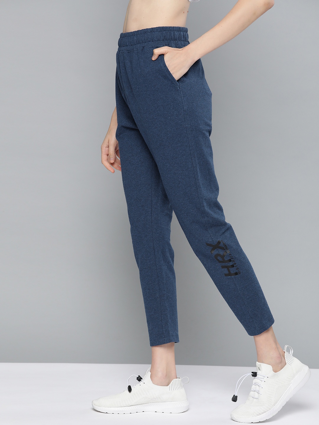 HRX by Hrithik Roshan Women Navy Melange Solid Regular Fit Running Track Pants, Navy blue
HRX by Hrithik Roshan Women Navy Melange Solid Regular Fit Running Track Pants, Navy blue