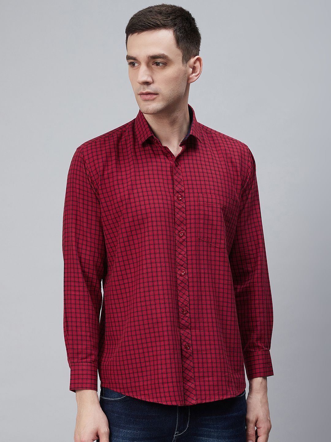 Shaftesbury London Men Red & Black Enzyme-Washed Eco-Friendly Smart Fit Checked Shirt
Shaftesbury London Men Red & Black Enzyme-Washed Eco-Friendly Smart Fit Checked Shirt