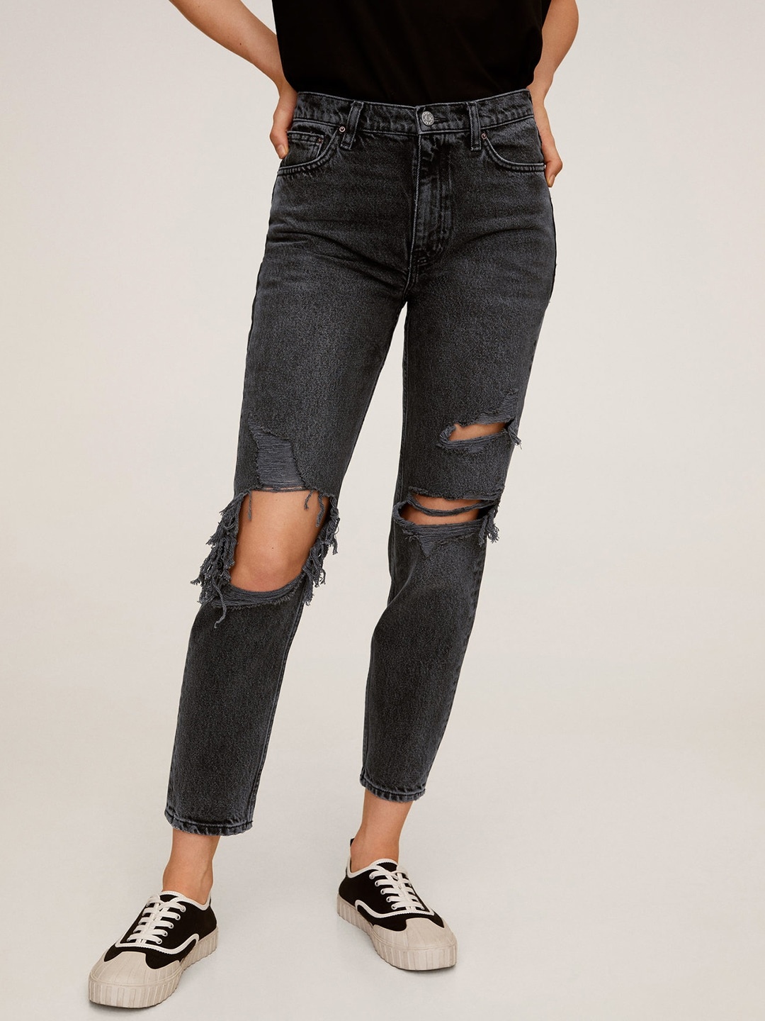MANGO Women Charcoal Grey Mom Fit High-Rise Slash Knee Non-Stretchable Cropped Sustainable Jeans
MANGO Women Charcoal Grey Mom Fit High-Rise Slash Knee Non-Stretchable Cropped Sustainable Jeans