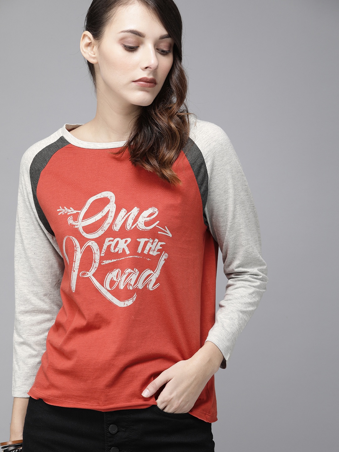 Roadster Women Orange Grey Printed Round Neck Pure Cotton T-shirt with Contrast Sleeves
Roadster Women Orange Grey Printed Round Neck Pure Cotton T-shirt with Contrast Sleeves