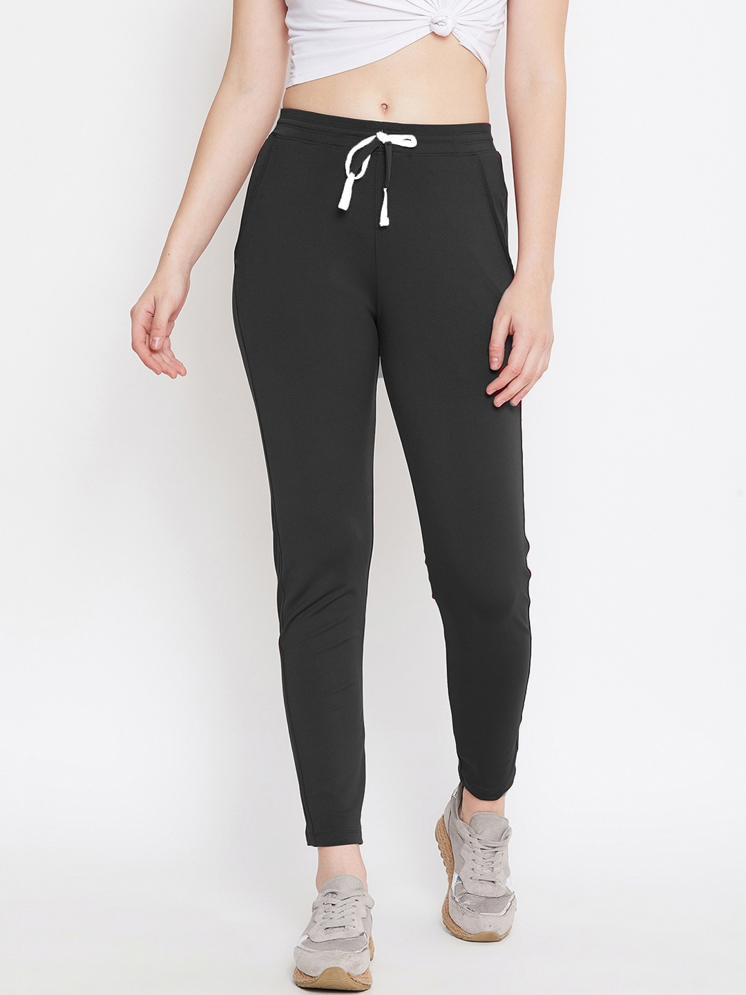 CHROME & CORAL Women Black Solid Track Pants