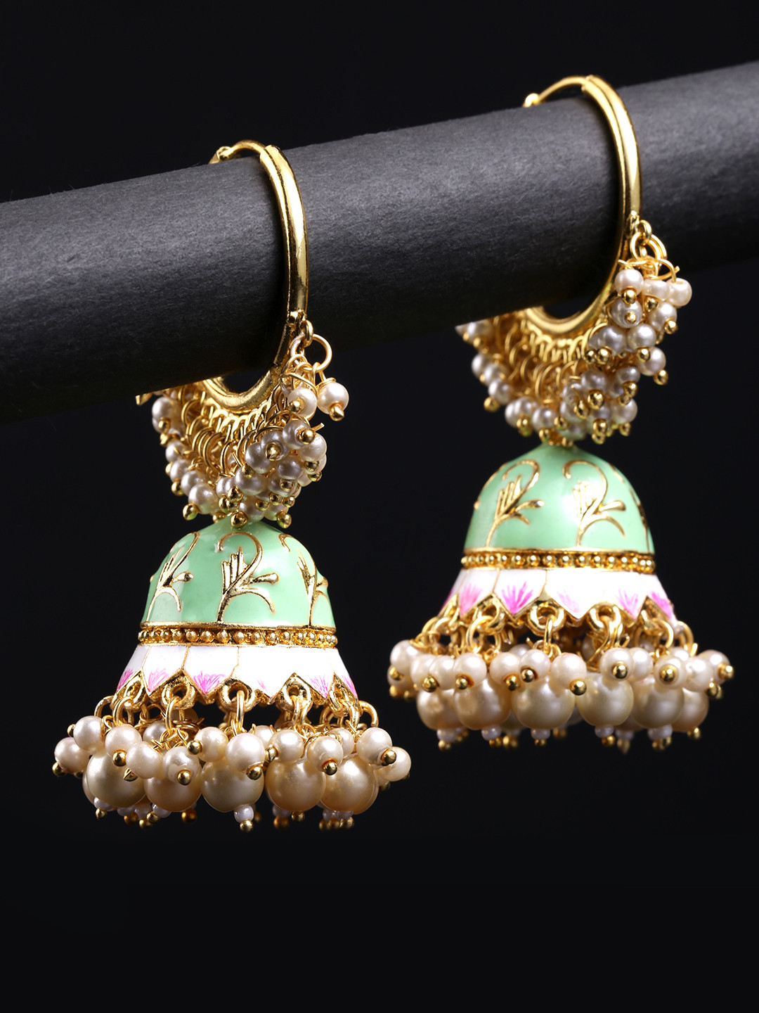 Yellow Chimes Green & Gold-Plated Handcrafted Meenakari Dome Shaped Jhumkas Earring
Yellow Chimes Green & Gold-Plated Handcrafted Meenakari Dome Shaped Jhumkas Earring