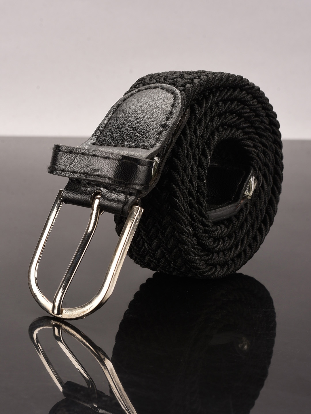 BuckleUp Unisex Black Woven Design Belt