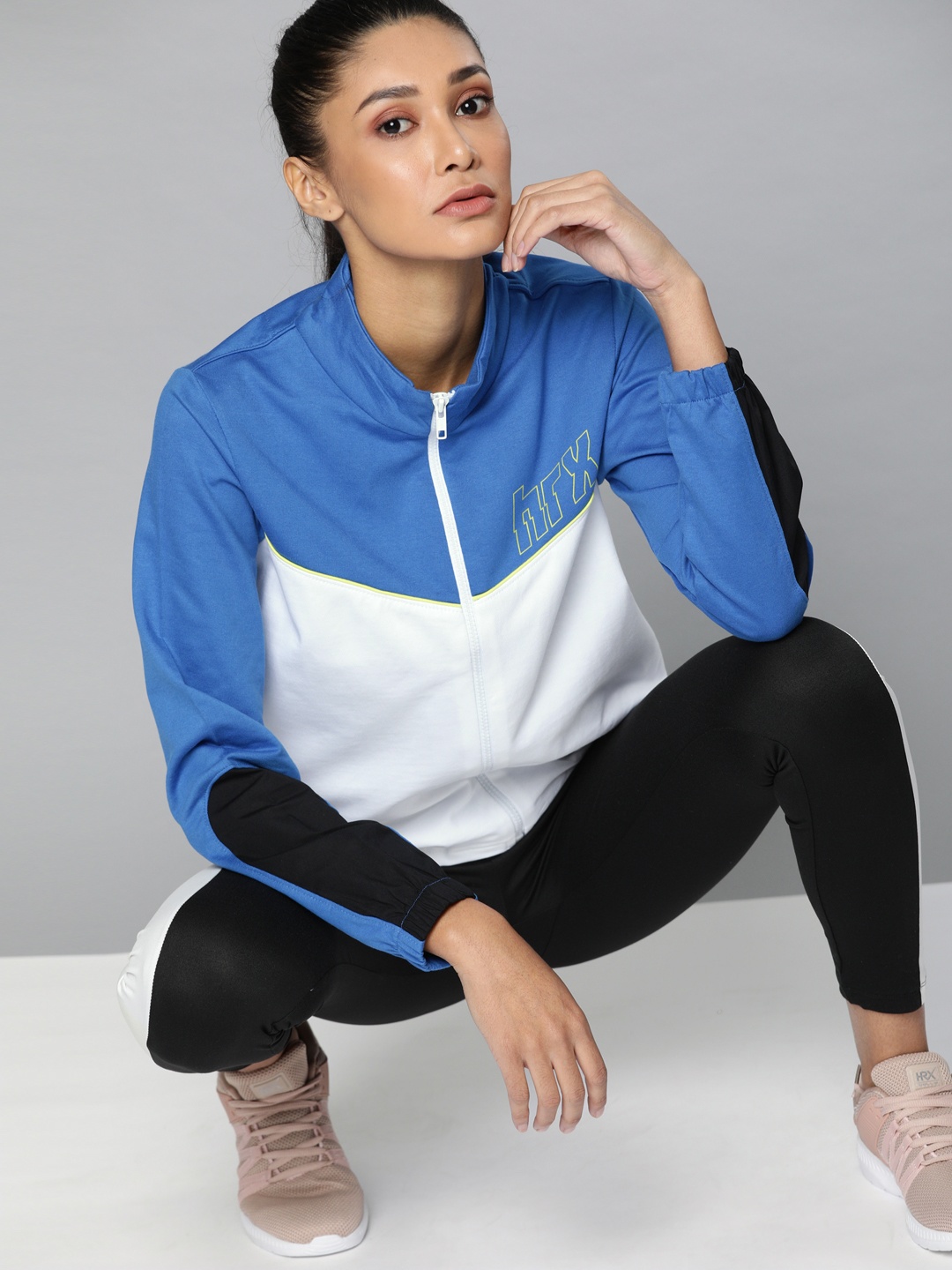 HRX by Hrithik Roshan Women White & Blue Colourblocked Antimicrobial Sweatshirt, Black
HRX by Hrithik Roshan Women White & Blue Colourblocked Antimicrobial Sweatshirt, Black