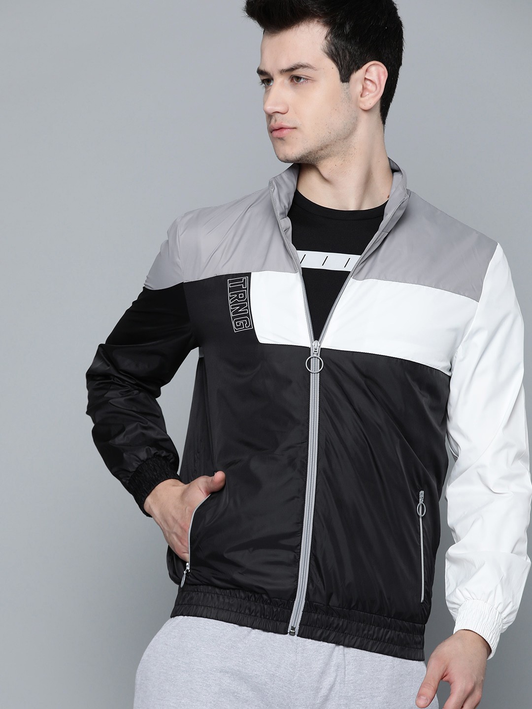 HRX by Hrithik Roshan Men Black Colourblocked WaterRepellent Antimicrobial Training Jacket
HRX by Hrithik Roshan Men Black Colourblocked WaterRepellent Antimicrobial Training Jacket